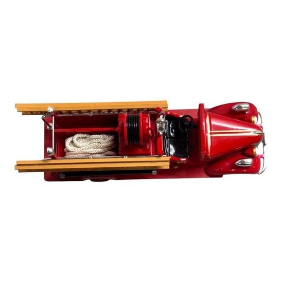 Vintage 2005 Hallmark Keepsake 1938 Chevrolet Fire Engine Ornament Magic Sound - Picture 9 of 11